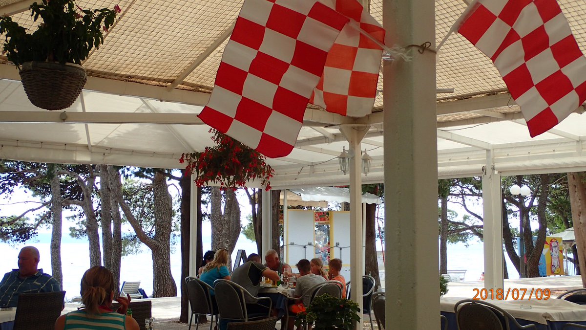 Rätt läge att vara i Kroatien nu⚽️⚽️ser fram emot semifinalerna, det kokar här,rödvita schackbrädor överallt #fotbollsvm18