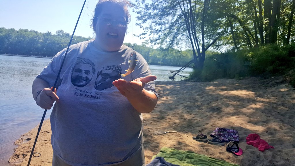 snickles1977's tweet photo. Have to work tonight...so some fresh water fishing before then it is! I don't need a nap! Caught two! Love this place...I think @SteveAndKyle shirt will always be my go to fishing shirt ... it's generally  lucky!! #fishing #threwthemback https://t.co/OHeSCztWQZ