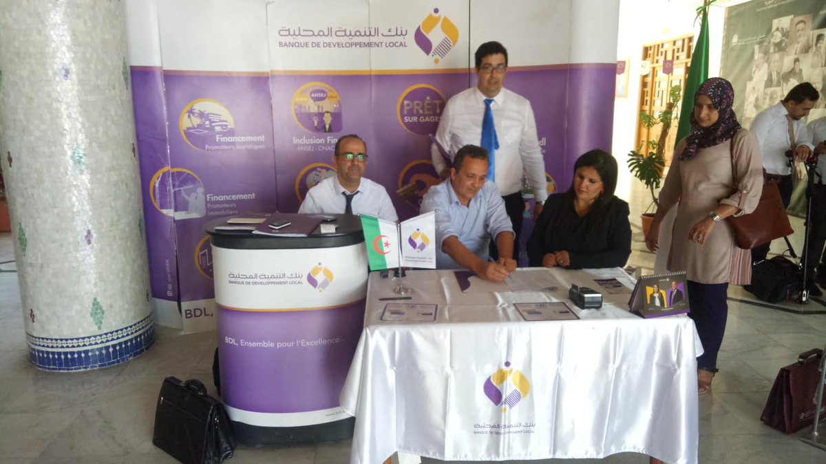 BDL/ Commerçants de la Wilaya de Tlemcen: Signature de plusieurs contrats dans le cadre du paiement électronique et l'installation des TPE