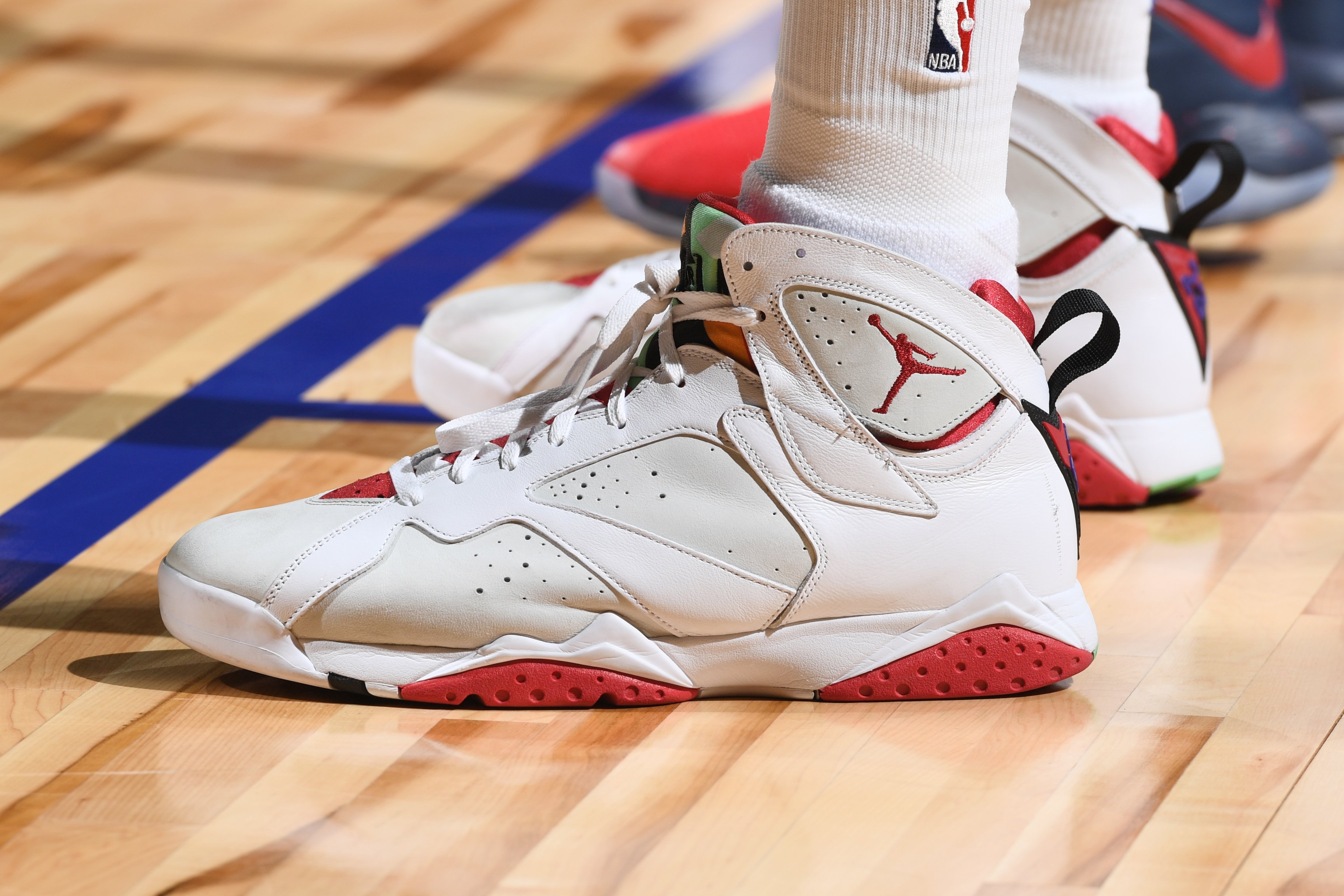 Bugs bunny air jordan 7 new arrivals