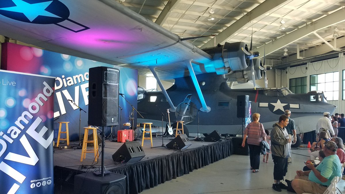 JustinMHuish's tweet photo. Diamond Live Concert event at The Military Aviation Museum. Thank you to all our veterans that made today possible. Diamond Resorts does it again and nobody does it better!!  Lauren Alaina set to perform for our Diamond guests!! #DiamondLIVE #DiamondEvents https://t.co/qKCfMdY1Uv