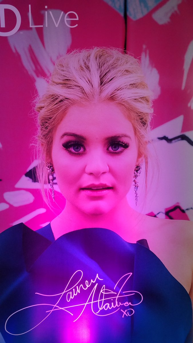 JustinMHuish's tweet photo. Diamond Live Concert event at The Military Aviation Museum. Thank you to all our veterans that made today possible. Diamond Resorts does it again and nobody does it better!!  Lauren Alaina set to perform for our Diamond guests!! #DiamondLIVE #DiamondEvents https://t.co/qKCfMdY1Uv
