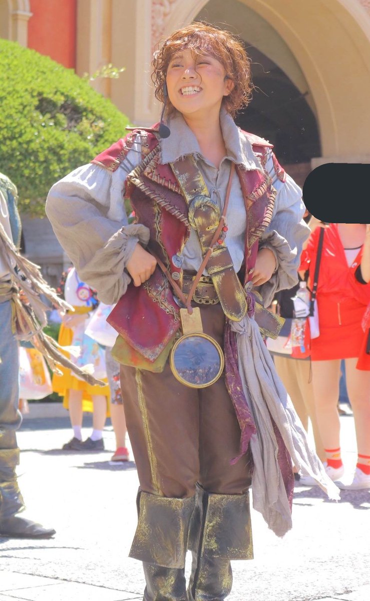 Dvideoz Twitterissa チップくん ピットに憧れて海賊になった12歳の少年 ピットから虫眼鏡を貰った ピーター悲願の後輩海賊で よくピーターと一緒に のポーズ のようなゲームをしている え 海賊になりたいって だめだめ 海賊グリ