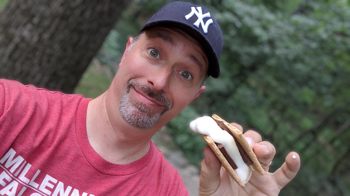 MrBadiner's tweet image. Ahhh... It&apos;s a S&apos;mores kind of night! #PureMichigan #UnpluggedFun