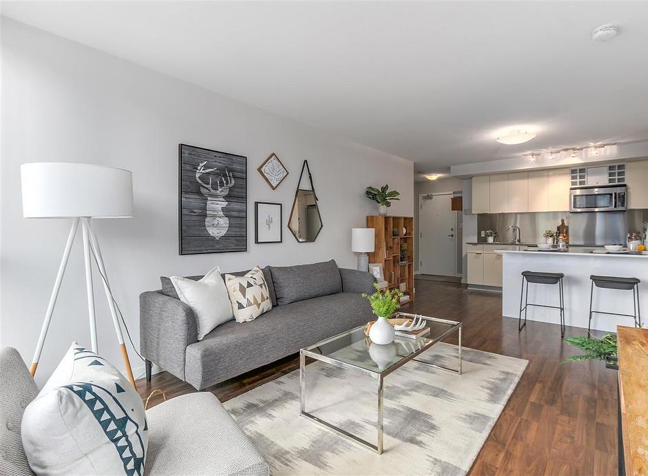 flowsmartliving's tweet photo. Thank you to @vancitylivingev for another fun project!
More info about our Home Staging and Interior Design services > https://t.co/D8ozWesTB8
#happyfriday #vancouvercondo #vancouverdesign #realestate #yvr #condoforsale #flowsmartliving #homestaging https://t.co/dDxRk6N9sH