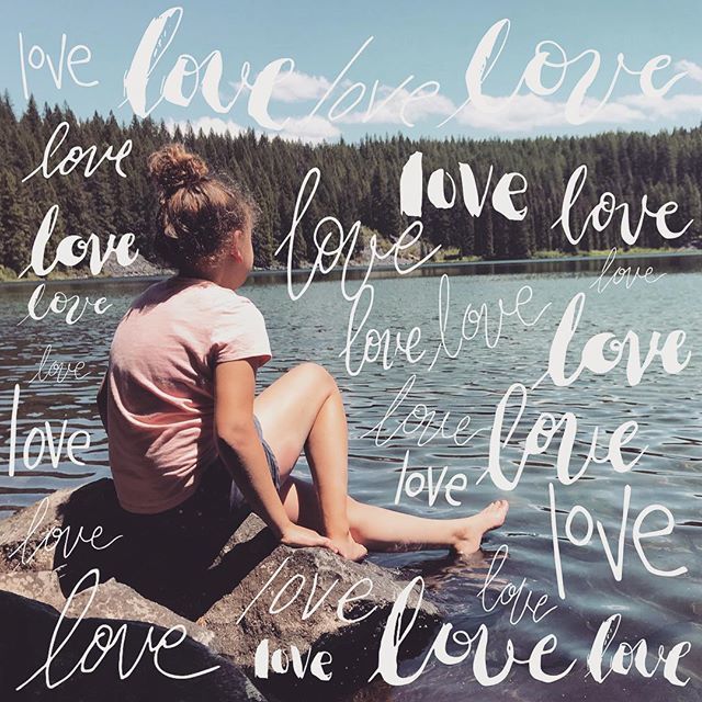 ideateandcreate's tweet photo. 096/100
loveLoveLOVE this girl
#the100dayproject #100daysoflove #ideateandcreate
.
.
.
.
.
#ideate #create #creative #art #drawing #handdrawn #design #artwork #graphicdesign #drawmore #typography #lettering #handlettering #practice #designer #sketchbook… https://t.co/94vxnYcutq https://t.co/jNJahpHStB
