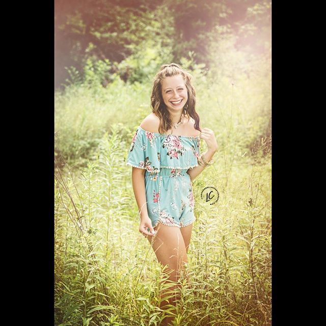 cornphoto's tweet photo. ~Let your smile change the world, but don’t let the world change your smile~ #LCSeniors #LCPSeniors2k19 #lcpseniors #corneliusphoto #corneliusphotography #lindacorneliusphotography #corneliusSEEN #lcpseen #cornphoto #lcpteens #lcpseniors #ssmagazine #seniorcollective #senior… https://t.co/8JKpMOBtd8