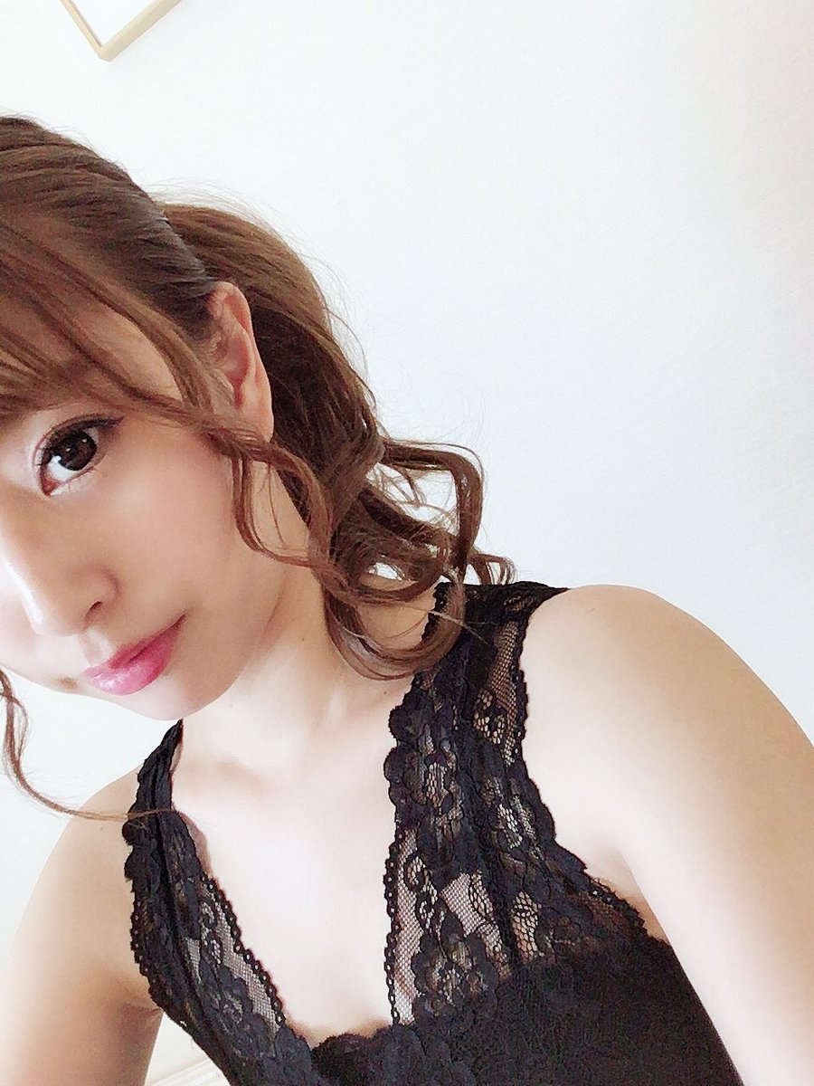 Twitter 上的 藤井香愛 一夜桃色 発売中 本日の私は何かが違います わかりますか 藤井香愛 東京ルージュ キャンペーン 大阪 T Co Q8qew2y4mx Twitter