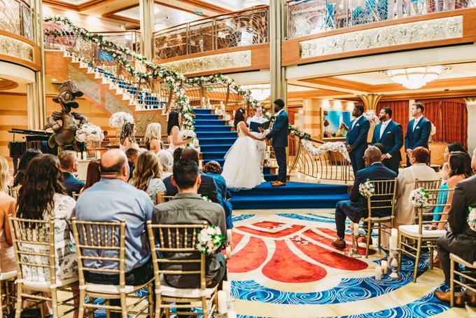 私がディズニークルーズでの結婚式を決めた理由 Dcl Ftw 世界のディズニーに行きたい人のblog