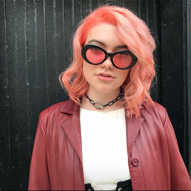 HelloSalonPro's tweet image. Wait, that’s @wellahairusa?! Can not get enough of the #colorfreshcreate. @stevieannesmith and ✂️ @michaelfosterdavis