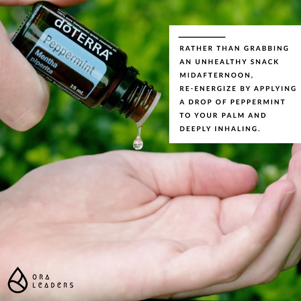 oraleaders's tweet photo. Love this #TuesdayTip - not only is this going to cut out the unhealthy cravings but this will also instantly induce energy and good mood 💙
#doTERRA #doTERRACommunity #essentialOils #essentialOilLover #Peppermint #tip #hack #lifeHack #allNatural #HolisticHealth #OraLeaders https://t.co/uDe1QtZCwt