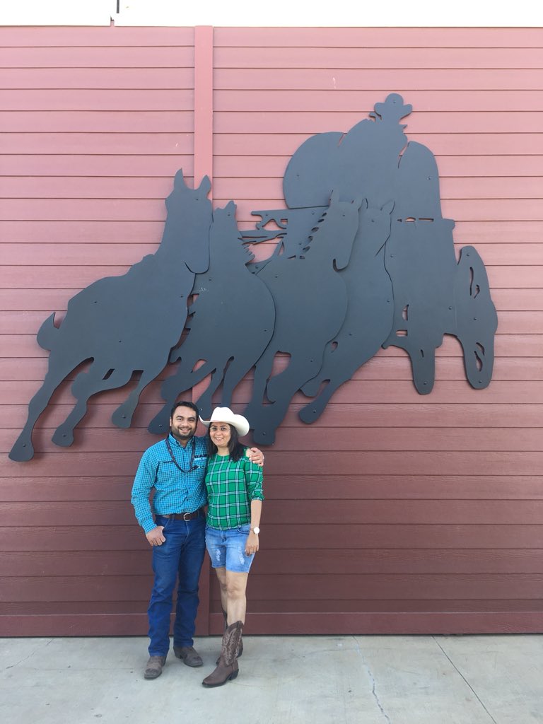 ProfGora's tweet photo. Calgary Stampede - Greatest Outdoor Show On The Earth !! #YYC #CalgaryStampede #Stampede2018 #YYCNow #CalgaryTower #Smithbilt #ExploreAlberta #ExploreCanada #ChuckwagonRace 🇨🇦🤠🐎🗼 https://t.co/j01TRLzdA0