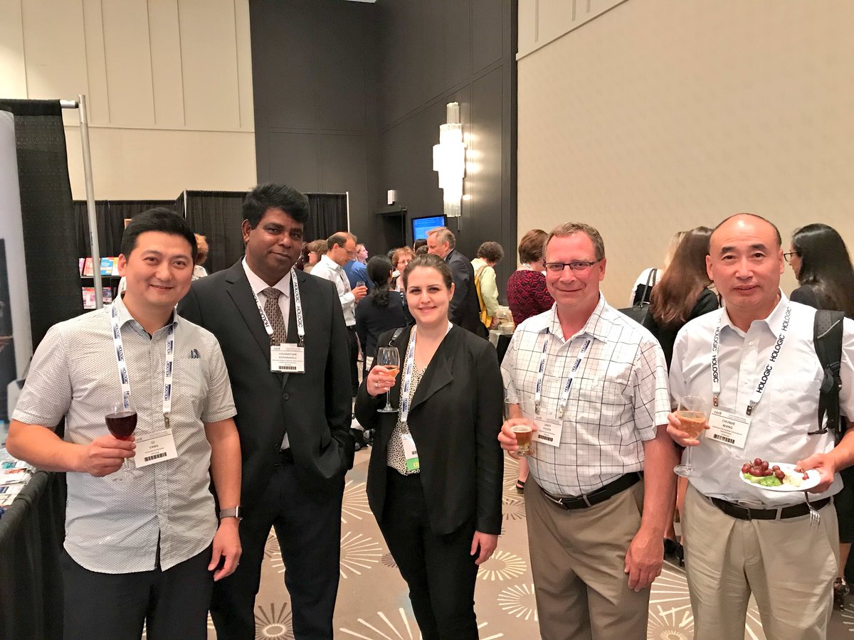 QiYangPathMD's tweet photo. Generations of Manitoba crew!! #CAPACP2018 https://t.co/DBJ9RjryuT
