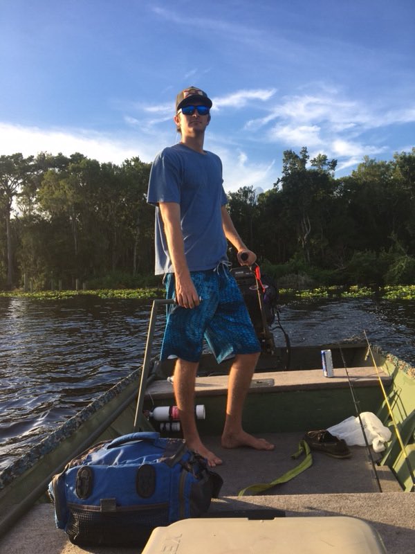 TannerWiddowss's tweet photo. Life is good🤙🏼 https://t.co/K0qrc9d5ZD