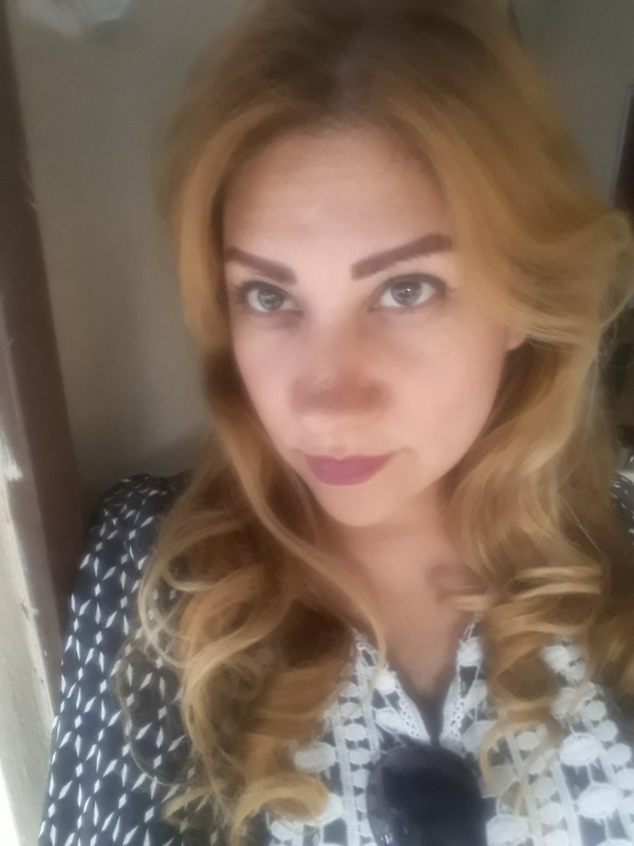 SabrinaGoco1's tweet photo. Disfrutar al máximo cada momento de mi vida!😗 https://t.co/yxIJtGqnQI