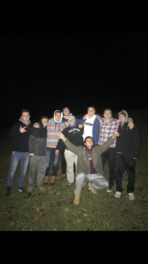 danny_dry11's tweet photo. Happy bday ski have a good one bro ✊🏼@okiedokie124 https://t.co/eL9gzPoO3i