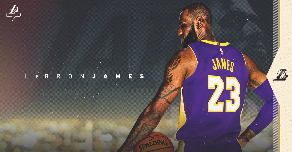 mayralgomez's tweet photo. #PorSiNoLoViste así luce @KingJames con el uniforme de su nuevo equipo...#LakersNation #TheKingIsInLA #LA #NBAesp #NBA https://t.co/HHUSbb6PtD