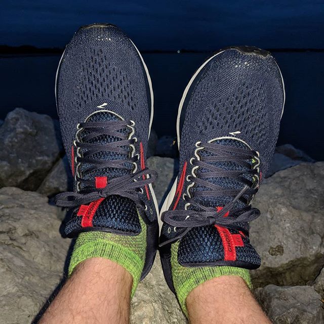 geoffreys808's tweet photo. The new #brooksshoes are working great! I think it's time to step it up and break a new record for me with number of floors tomorrow...
.
#running #morningrun #runner #runnerslife #runnersofinstagram #100daysoffitness #prtchallenge #healthyliving #fitnes… https://t.co/4zUWQsi0p0 https://t.co/OcQfgy8L5k