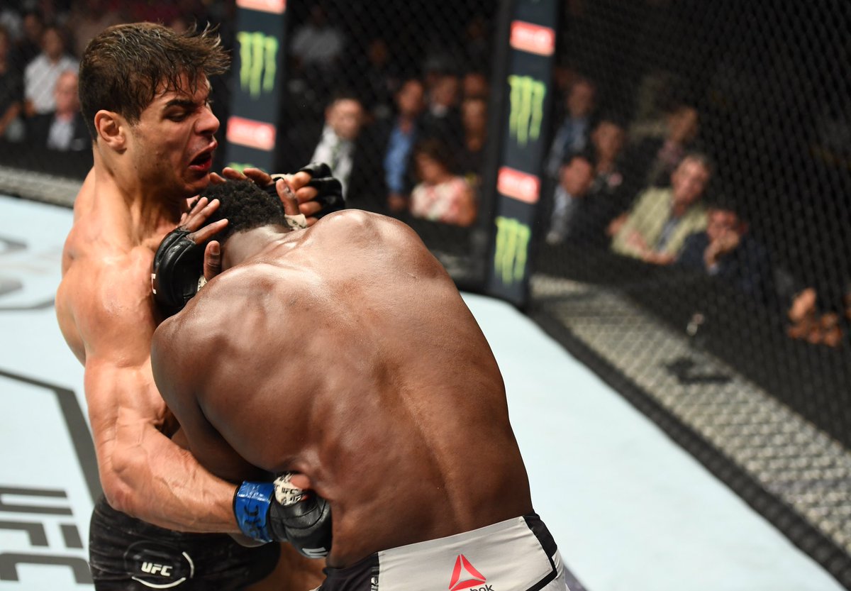 ufc's tweet photo. 🎯 https://t.co/aiMoY5iBaL