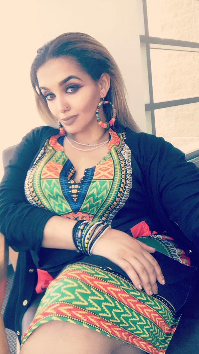 Goddessmiimii's tweet image. #cashpoints meet up tomorrow 
&amp;amp; Friday ! 
( Skype also if ur far ) 

#PayPigs no pay no play 

U must deposit 40$

&amp;amp; just then u can approach me 

#findom #chastity #femdom #findomme #paypigs #humanATM  
@rtserf @Rtboy11 @rtfindom @RTP1G @RT4fet @PromoPigg