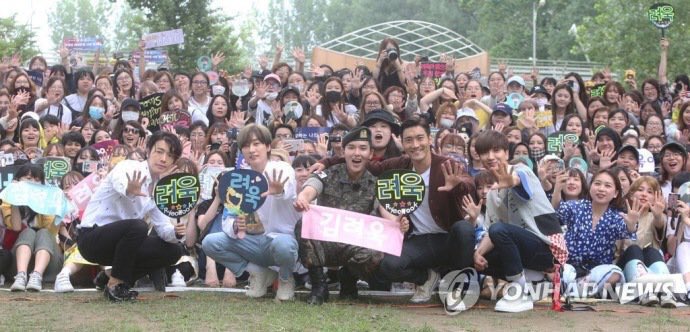 SJ + ELF = 💙

#ReturnOfTheLittlePrince