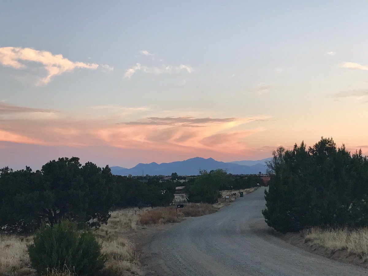 SantaFeNMTrue tweet picture