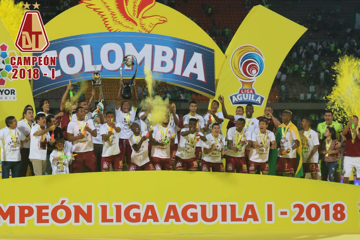 cdtolima's tweet photo. Desde casa nos viste salir campeón, ahora acompaña al campeón en su casa. #NoHayExcusasAbónate https://t.co/0VxVqXShVv