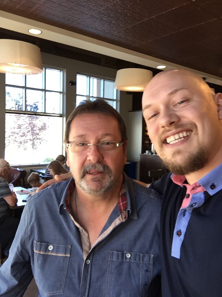 FinaeoHQ's tweet photo. #Day3 #SinclairSells #Alberta
@SteveJSinclair meets with Philip Tyson President of Calgary based Global Benefits Advisors.
#Finaeo #AlbertaTour #FinancialAdvisors #Fintech #InsurtechAB https://t.co/whJERc49dL
