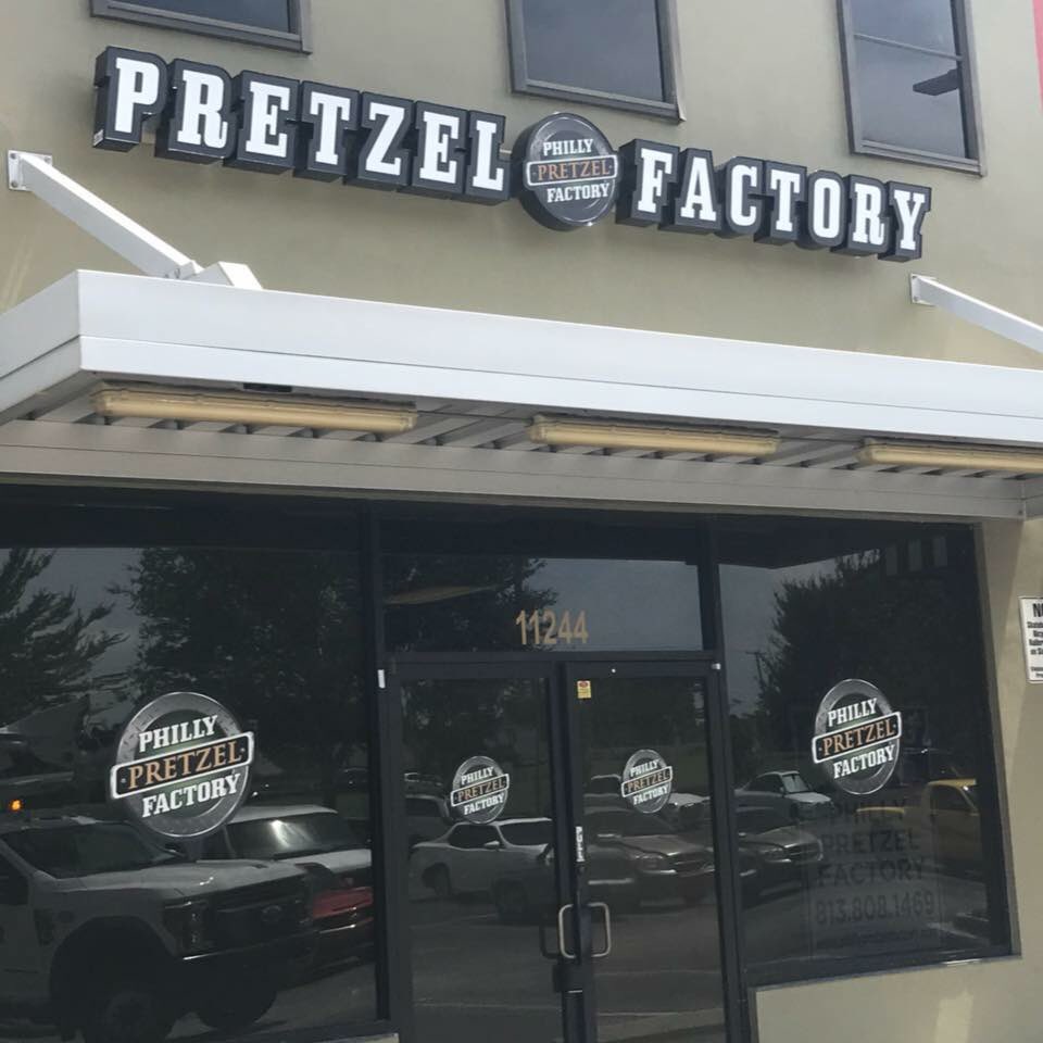 TravisManion_FL's tweet photo. Congrats to our friends and sponsors @ppfriverviewfl on getting another step closer to making their dream come true!
#NiceSign 🥨🇺🇸🥨🇺🇸 https://t.co/atV0vyukFY
