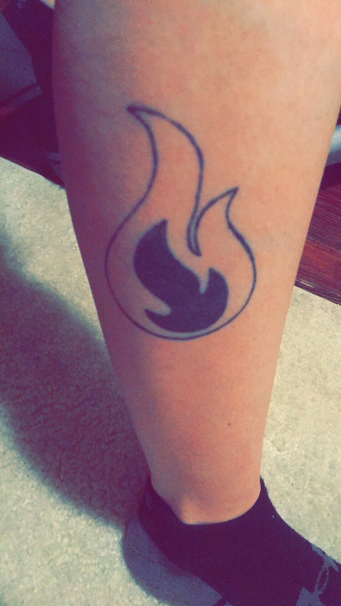 diamond1228's tweet photo. Can’t wait to see @LMTF next month 🤘 https://t.co/7Hovf5G1ov