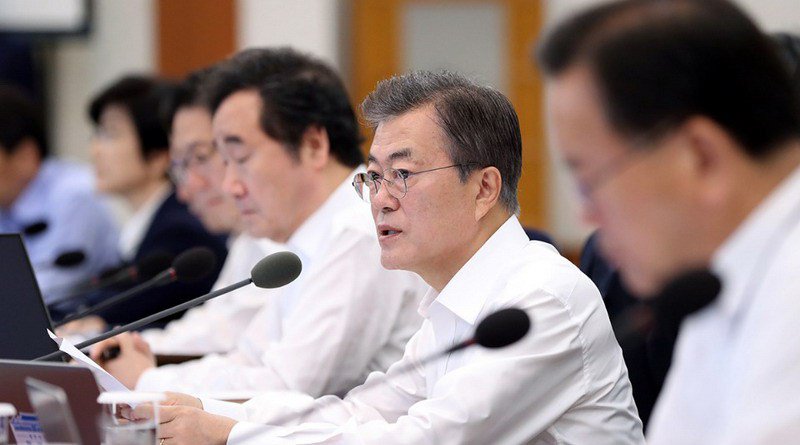 文대통령 ‘기무사의 촛불집회 계엄령 검토, 세월호 유가족 사찰’의혹…국방부에 ‘독립수사단 수사’ 지시 sisanet.kr/archives/7499