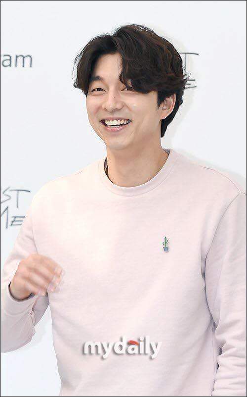 Dokkaebicoffee's tweet photo. Happy birthday to my one and only Gong Yoo #GongYoo #Goblin #kdrama 
God bliss that smile😍😍😍 https://t.co/zylthSsBc0