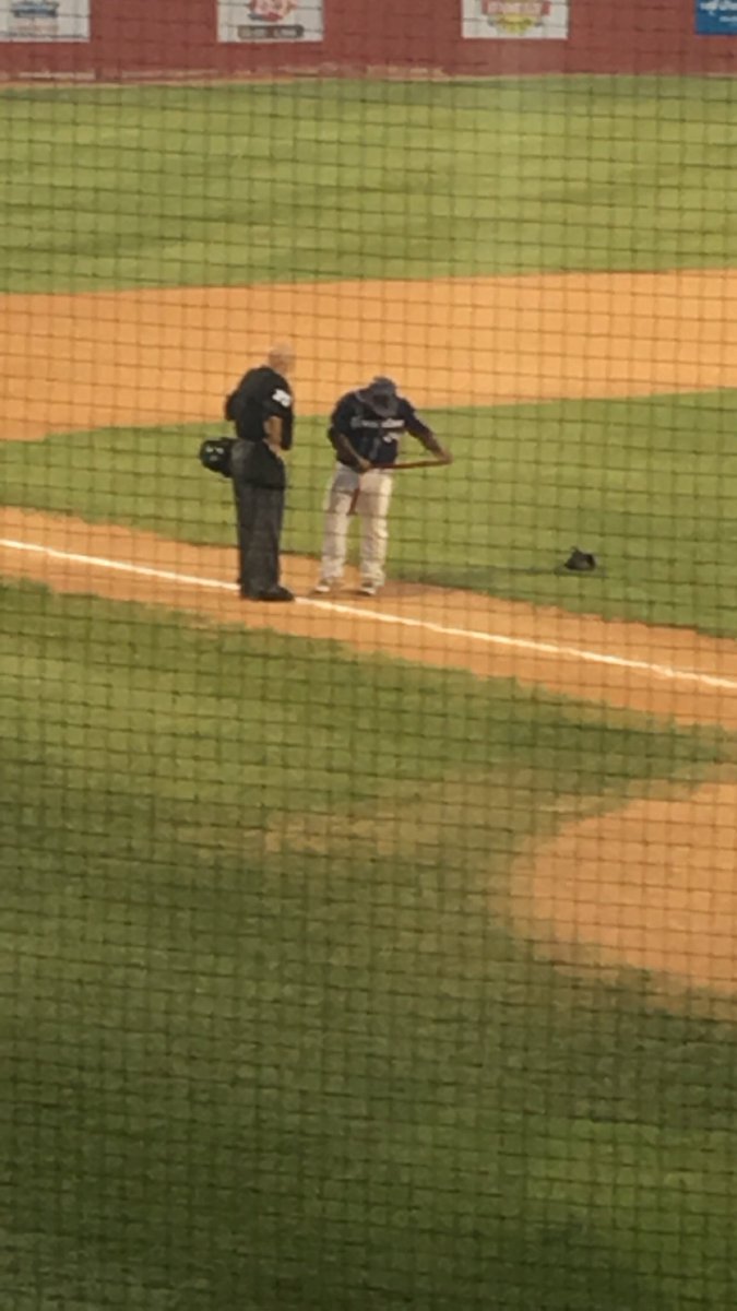 CardinalsWCBL's tweet photo. It’s not an everyday thing, but @TheTank_4 pitched himself outta his own belt. Temporary delay while we find em another one. #mondays https://t.co/T3Q4yFP0QE