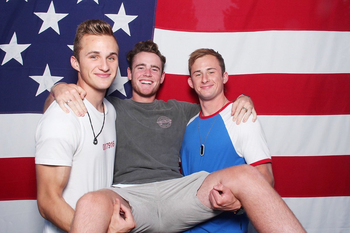 kdham35's tweet photo. Gimme a yeet boys 🇺🇸 https://t.co/fEzuBThhTC