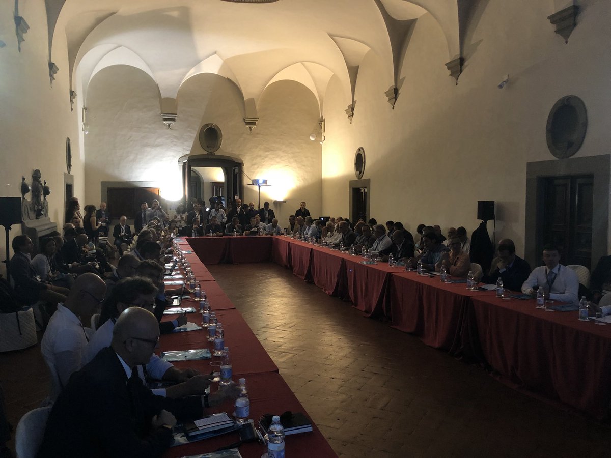 #solopostiinpiedi #ComputerGrossCyberSecurity impressionante risposta #canale e #vendor <a href="/channelcity/">channelcity.it</a> <a href="/Clusit/">Clusit</a>