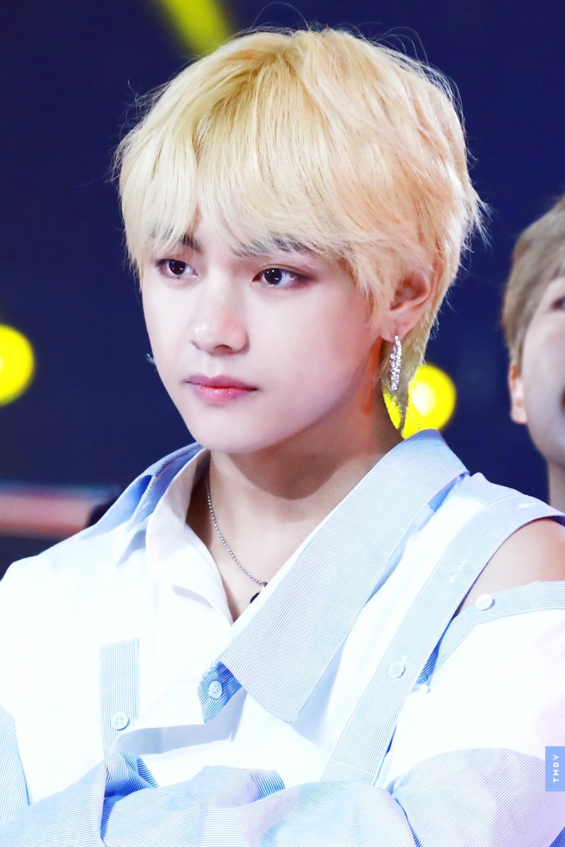 taehyungpic's tweet photo. 180707
----

#CG뷔 #뷔 #태형 #taehyung #방탄소년단 #BTS @BTS_twt https://t.co/Ps7MfUR7UZ