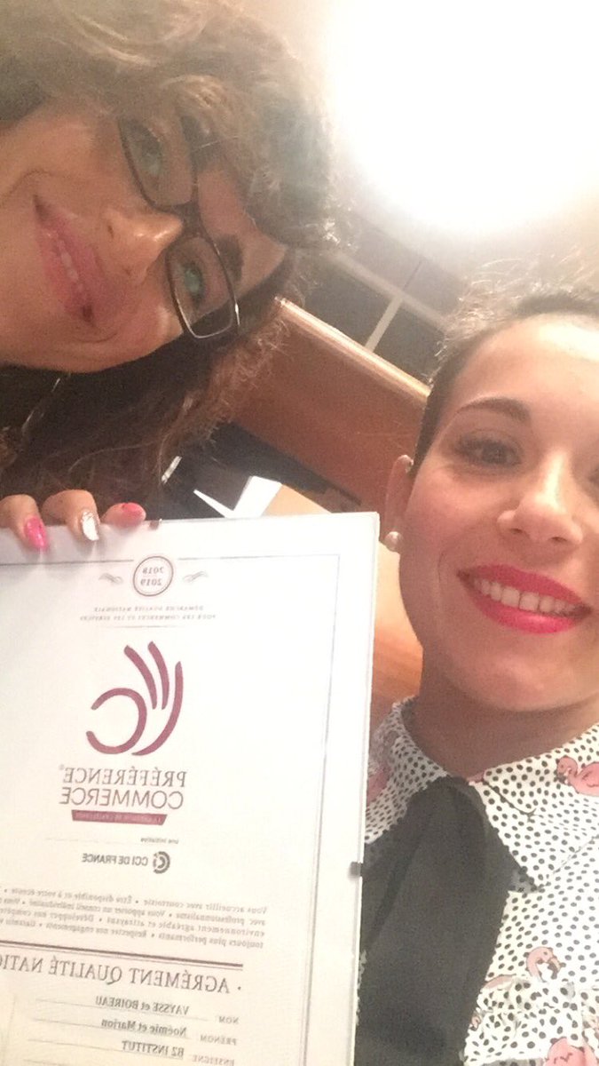 B2_Institut's tweet photo. #soireedeslaureats #cci #albi #ecoledesmines #commerçants #100% #b2institut à École Des Mines D'Albi Carmaux https://t.co/ZJu1uqnN42