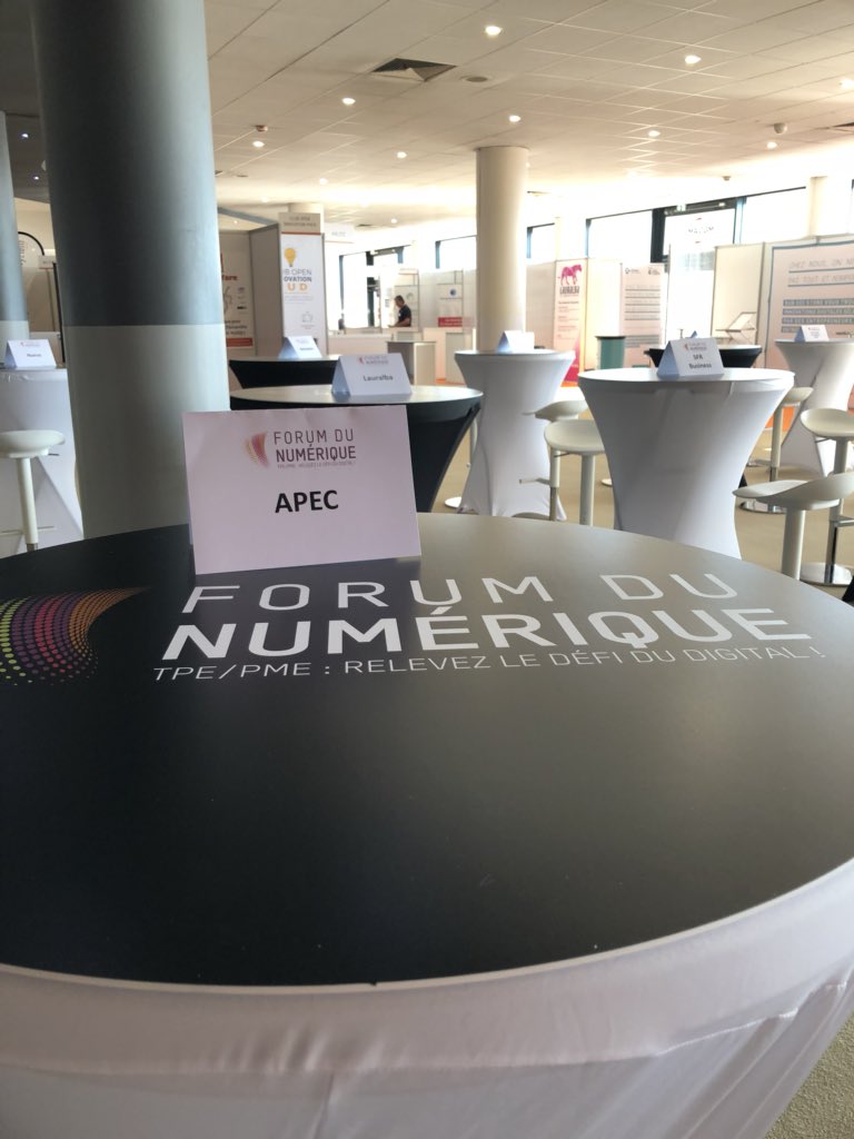 BrunoJonchier's tweet photo. H - 1 pour le @FDNum_ du @MedefPACA au #PalaisduPharo à @marseille l’@ApecPacaCorse partenaire du #ForumduNumerique https://t.co/VsOMDcdMJM