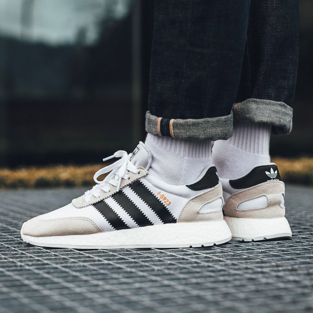 adidas iniki 12