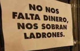 attacespana's tweet photo. Recordando la política que no deberíamos permitir:

Casi uno de cada cuatro indultos concedidos en 2017 fue para condenados por corrupción
https://t.co/woBnHEOd2W https://t.co/0bCjdGAi6h