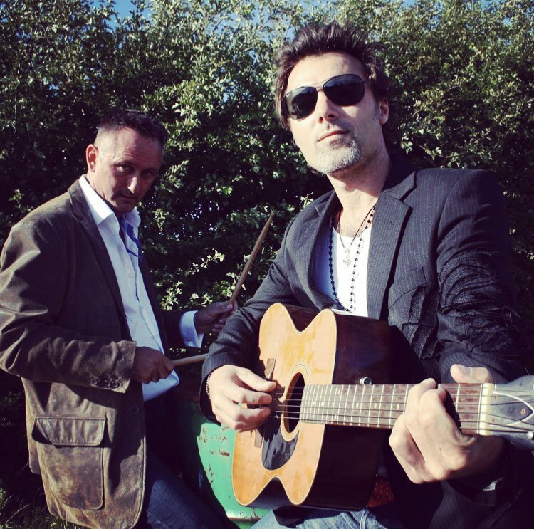 Busy weekend for W&amp;Y, working on lots of new material!

#musicians #studio #songwriters #singers #poets #instamusic #producer #musica #concert #yamahapiano #taylorguitars