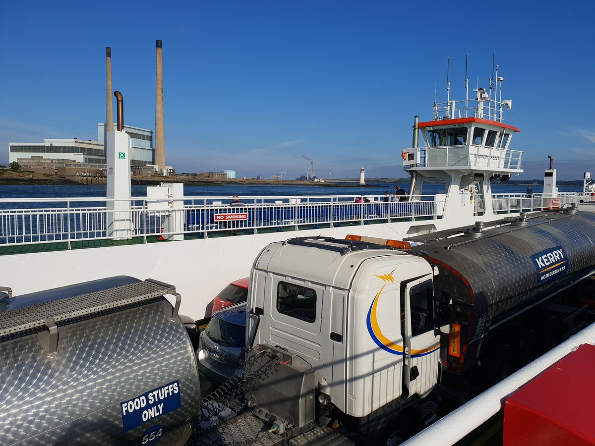 Standard milk collection on a Tuesday morning in kingdom <a href="/NedapLivestock/">Nedap Livestock</a> #kerry <a href="/FarmingIreland/">Farming Ireland</a>