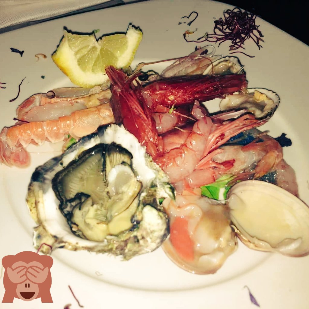 LA TERRAZZA.... 
Via Madrid 2 Trevignano romano 00060
Ristorante di pesce 
Info : 3348304096