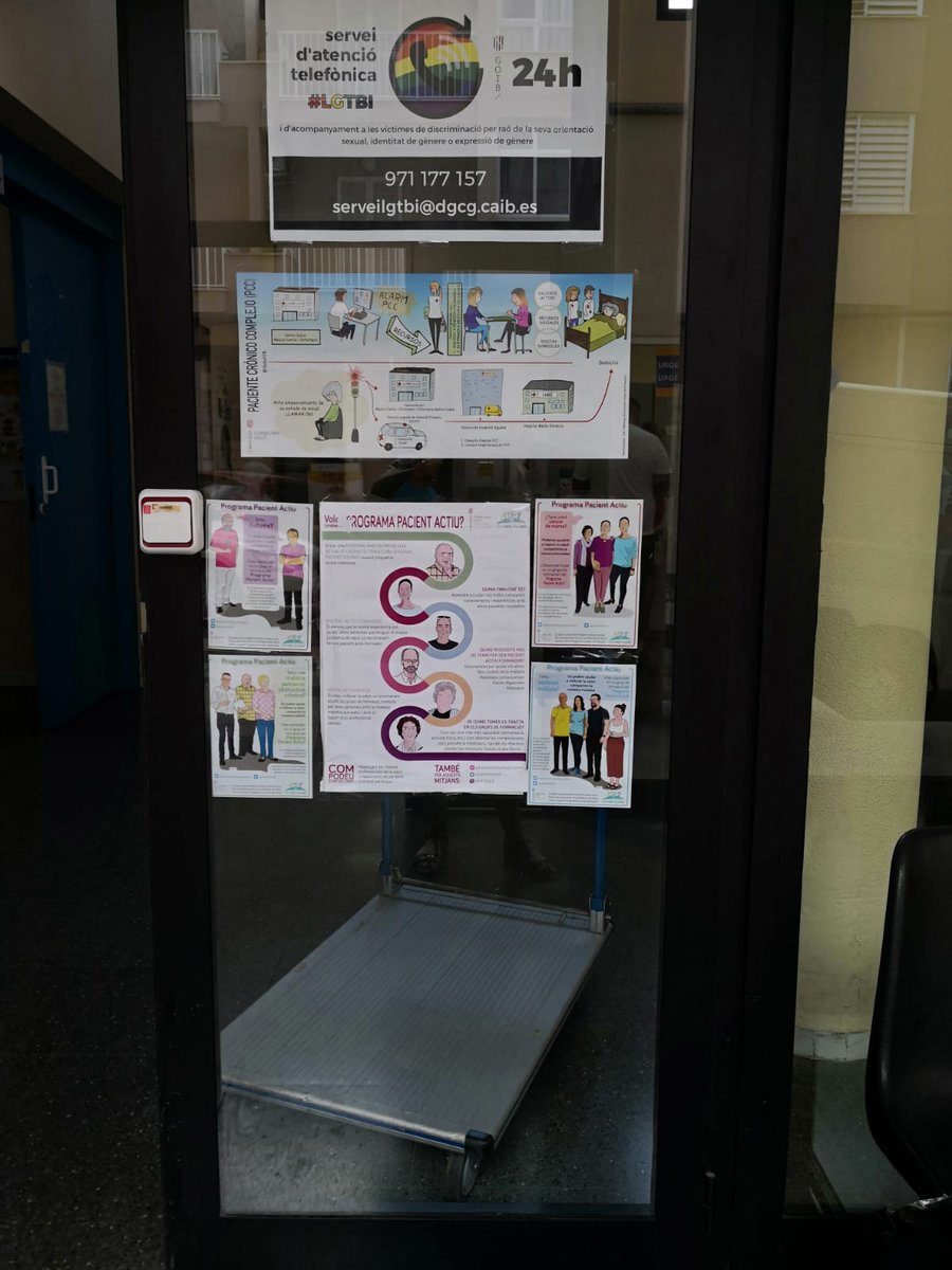 pacientactiuib's tweet photo. Difusión del Programa #pacientactiuib #ReddeEscuelas en el @CentreSalutInca con nuestras #Pacientes #activas @Xiscarb68 @Xiscaescarrer @Xisca282 Jaume Soler. Bravo👏👏👏👏. Un pasito más 💃💃💃@capalasalut https://t.co/HdCgk7jCWm