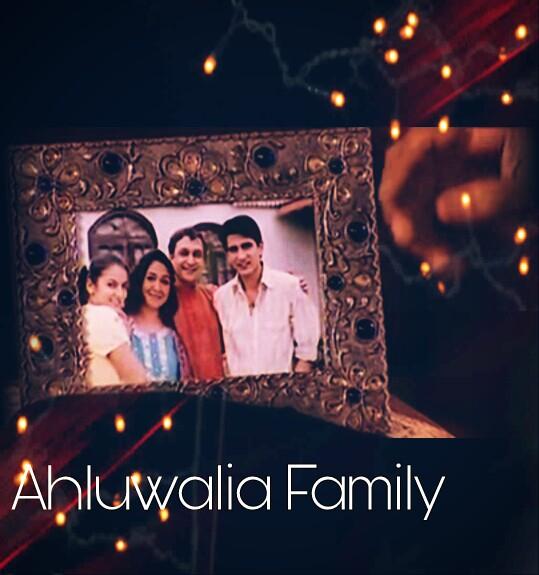 LRLFanClub's tweet photo. Retweeted Namrata Yamgar (@yamgar_namrata):

The Ahluwalia's ❤.
#12yearsoflrl #12yearsofleftrightleft  #PriyankaBassi #SameerSharma #Relivingleftrightleft 
#teamARVYA https://t.co/YJetUu1R1t