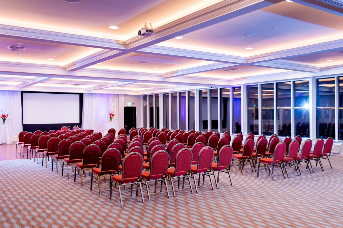 MeetinDonegal's tweet photo. Planning your corporate event at Harvey's Point couldn't be easier. Whatever your business meeting, conference or special corporate event requirements are, our team of professionals would be delighted to assist. 
Contact our Events Team today - events@harveyspoint.com https://t.co/vhmHgaafyi