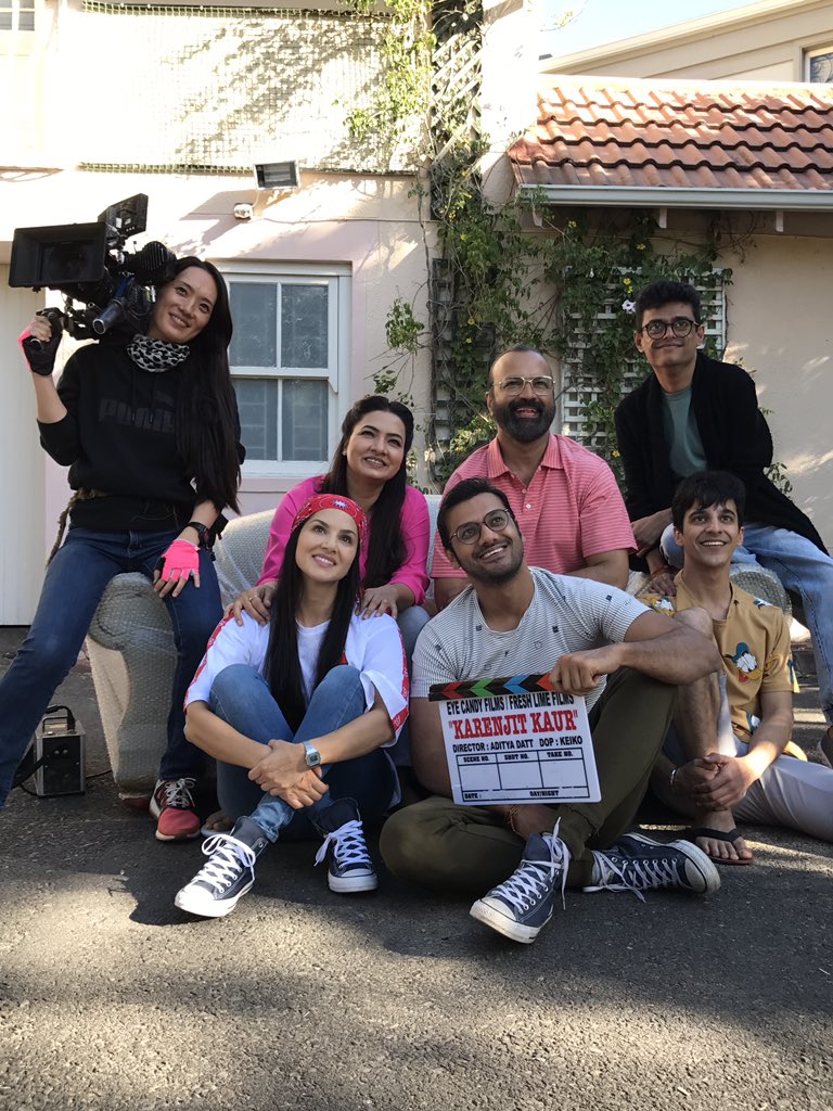 BuzzingTracks's tweet photo. Ready for @SunnyLeone's biopic?
Karenjit Kaur: The Untold Story Of Sunny Leone.
#KarenjitKaur #SunnyLeone #BuzzingTracks https://t.co/9UQQ7quyew