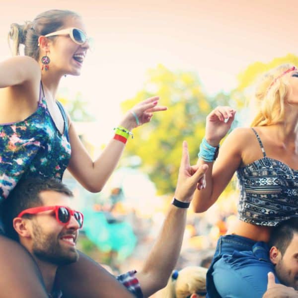 dalesclothing's tweet photo. We are coming off of #Riverfest weekend and heading STRAIGHT into #CountryBoom July 13-14...stop into Dale's for your outfits this week to #BeStyled and #BeSeen (Image from https://t.co/4juTnbpcaAโwhere you can also pick up your tickets)! https://t.co/33mV2yoVew https://t.co/LPMo6puenm