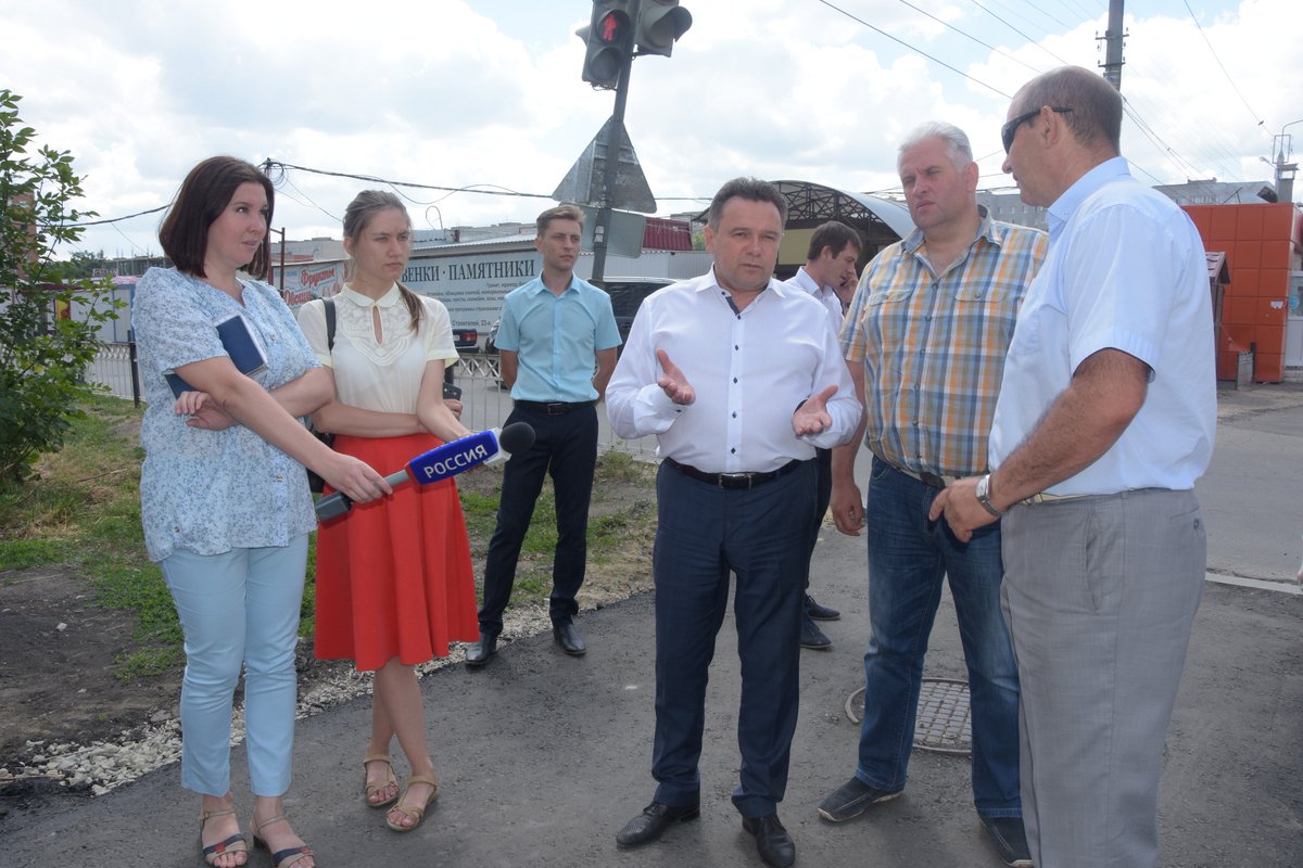 Сегодня вместе с депутатами Пензенской городской Думы посетили объекты, на которых компания ПАО "Т плюс" осуществляет замену теплотруб, и оценили качество работ, а также соблюдение сроков их проведения.