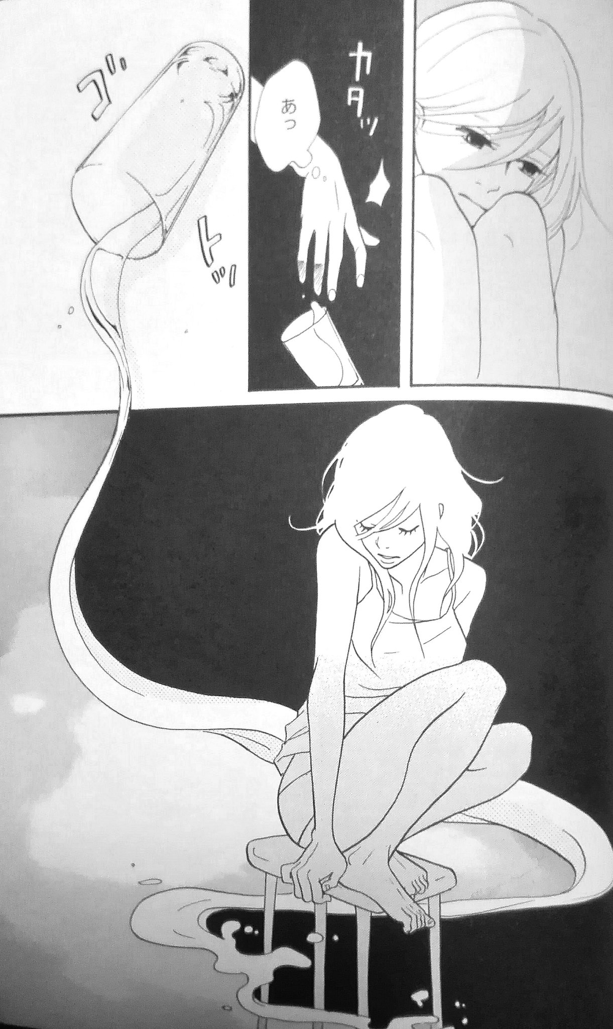 モチコ ねむさんは 絵がものすごく良い シンプルだけど強弱が柔らかい伸びやかな描線 イラストのような画面構成も美しい この 上のコマでコップからこぼれた水が下のコマで主人公の心理描写を表す背景になる モチコ ねむさんは 絵がものすごく良い シンプルだけど強弱が柔らかい伸びやかな描線 イラストのような画面構成も美しい この 上のコマでコップからこぼれた水が下のコマで主人公の心理描写を表す背景になる